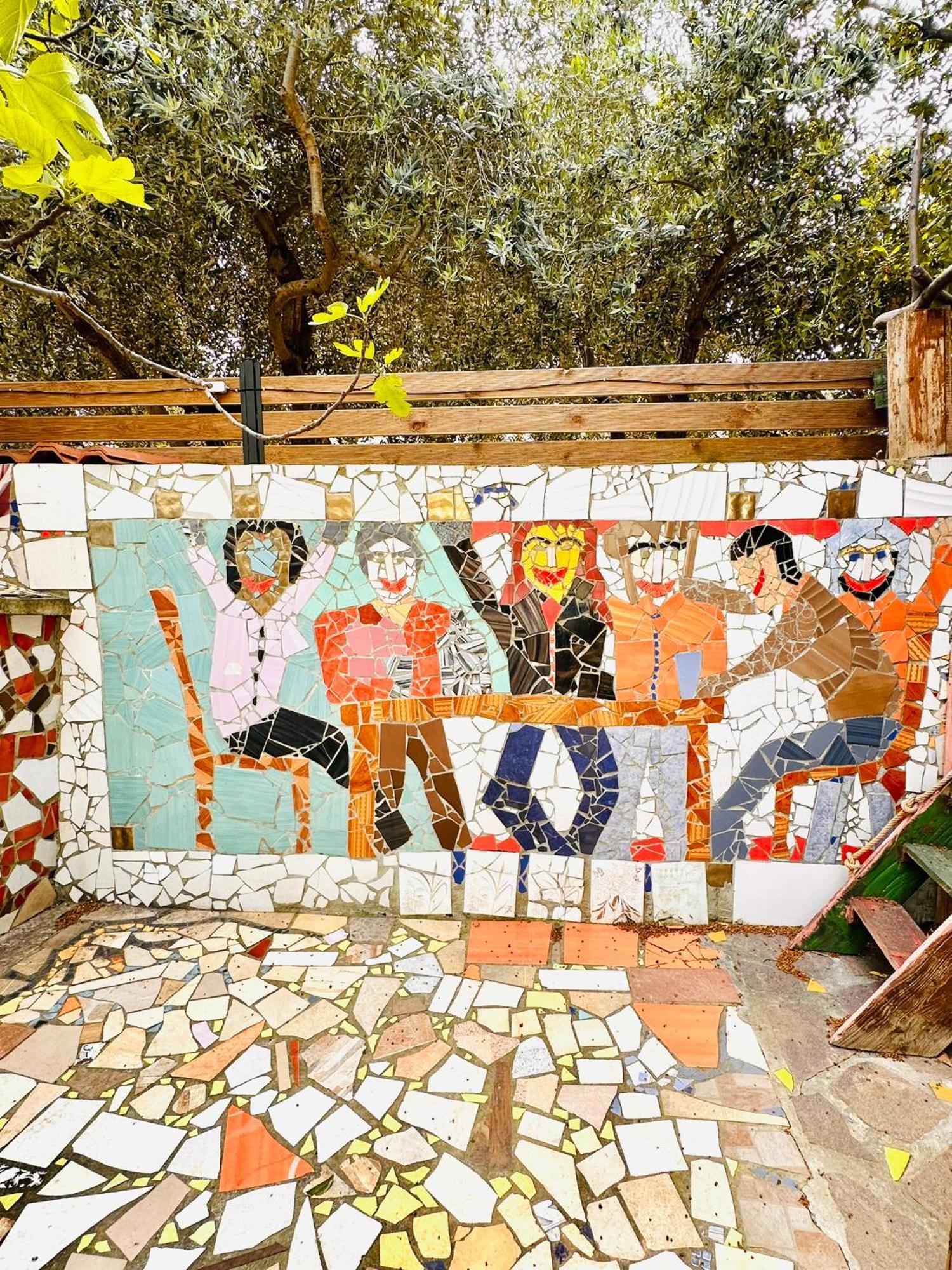 Art & Joy Pula